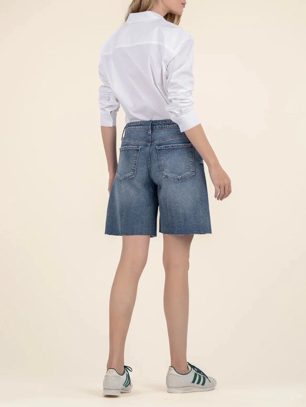 KUT From The Kloth Hailey High Rise Bermuda Shorts Size 8 Raw Hem Denim - Picture 2 of 10